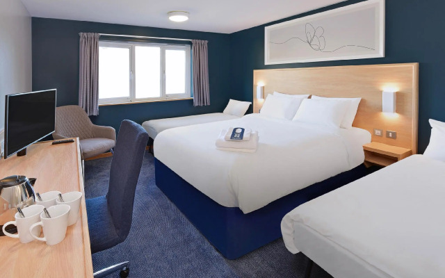 Travelodge Swansea Central