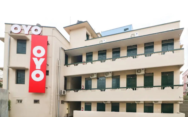 OYO Flagship 46738 Egmore Shelters