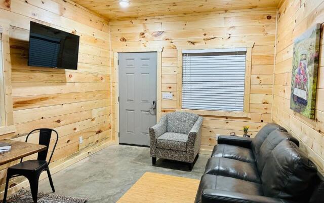 Knotty Squirrel Cabins