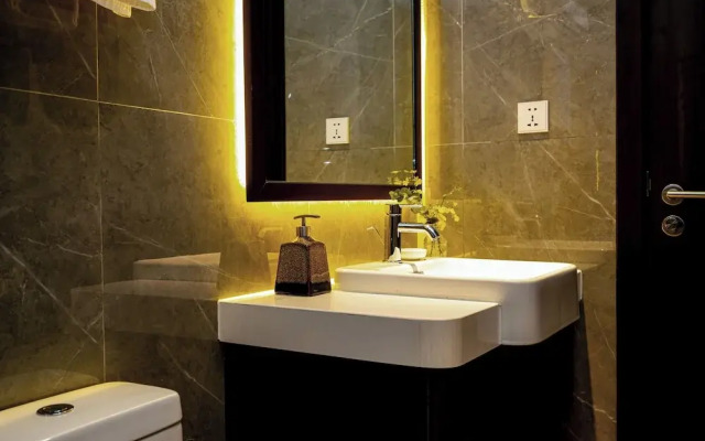 The Gloria Serviced Apartment by Silk Path