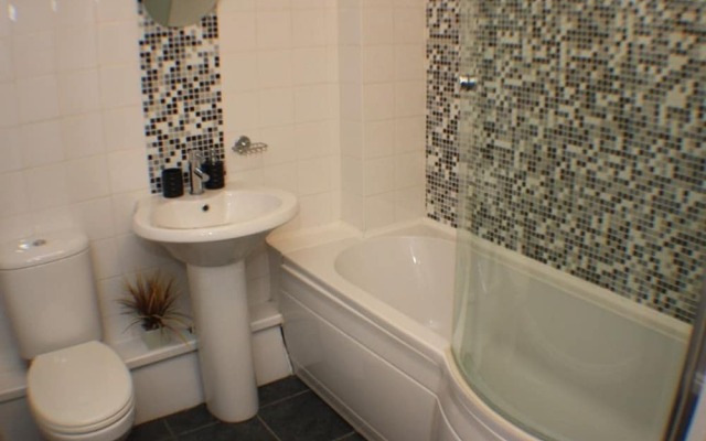 Hartley Bridge Apartment
