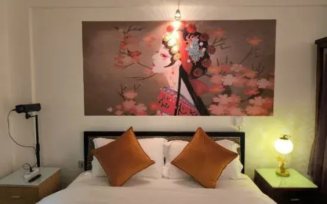 Anning Hot Spring Longjing Homestay