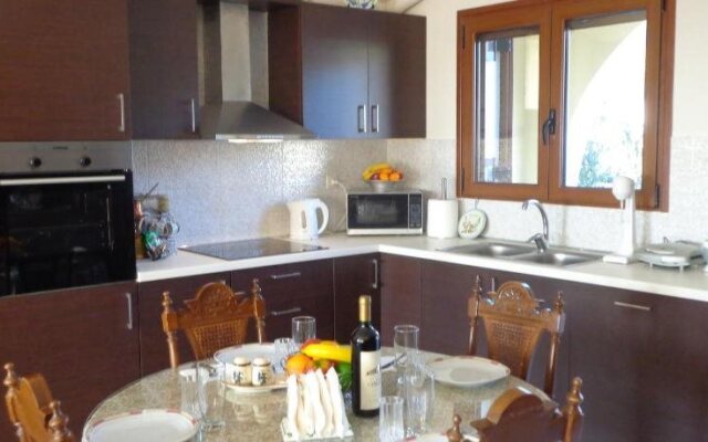 Villa Kiki