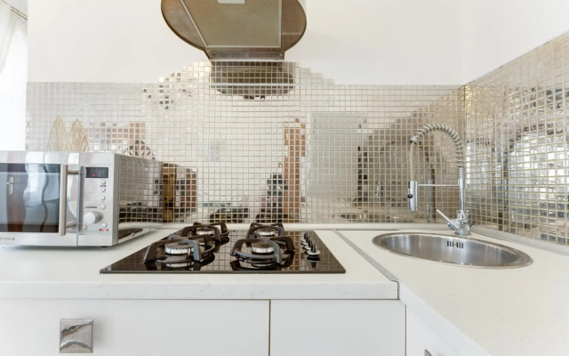 Old Town Royal Apartment With Giant Terrace