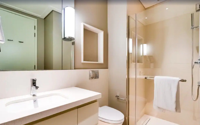 Vida Emirates Hills Residences