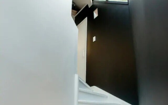 Bright 2 Bedroom Townhouse in Central Parnell