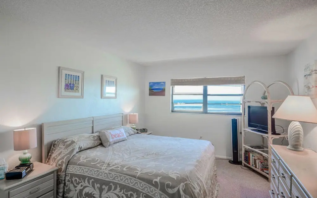 Hacienda del Sol I by Ocean Properties