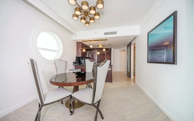 Residences at Fontainebleau Miami