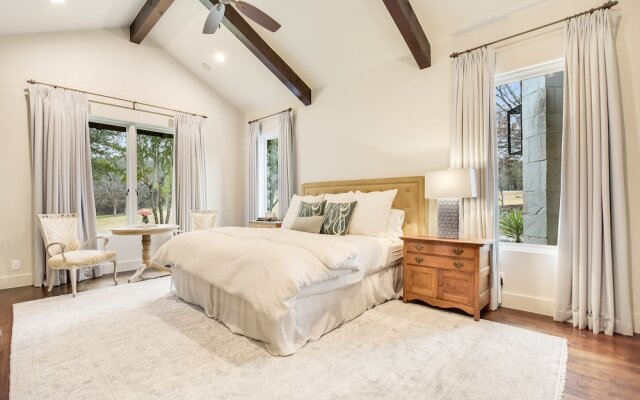 The Arrive Sapphire - 6 Br Home
