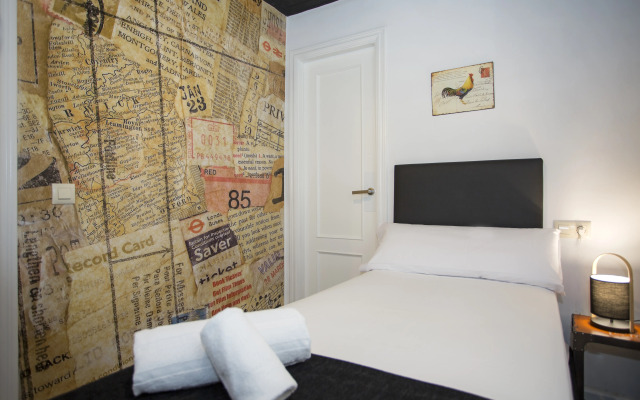 Casual Vintage Valencia Hotel