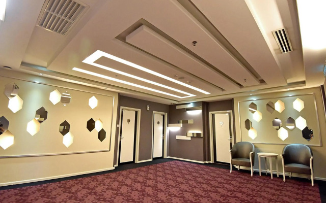 MH Studio Hotel