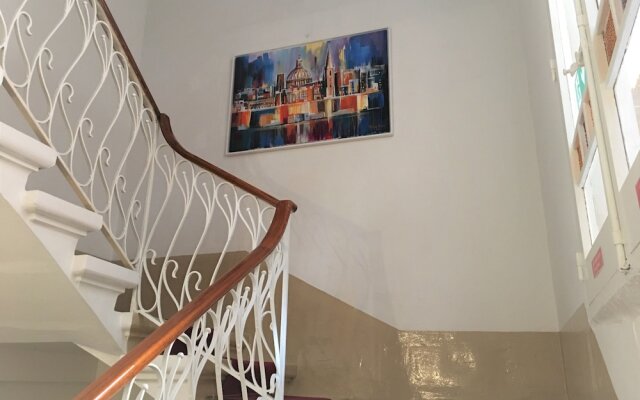 Gorgeous Townhouse Nr 53 - Hostel