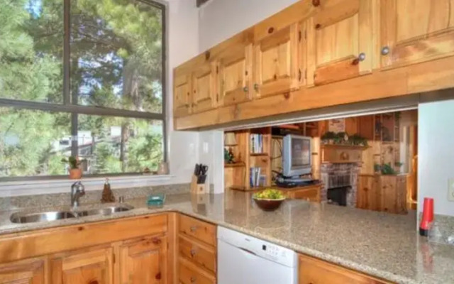 Incline Village Mountain Getaway