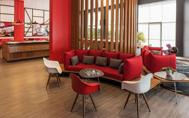 ibis Blumenau
