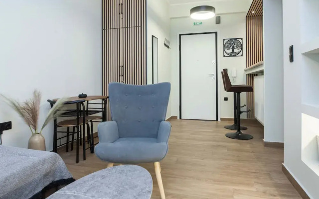 Fresh Modern 1 Bd Apt in Vibrant Patisia