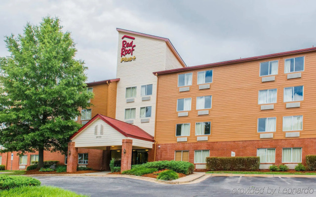 Red Roof Inn PLUS+ Raleigh Downtown – NCSU/Conv Center