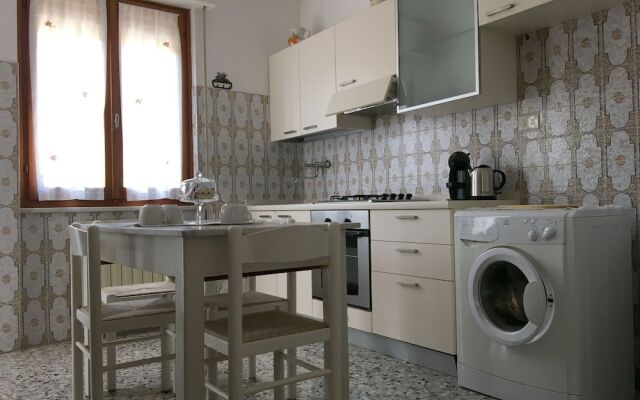 Valley-view Apartment in Ameglia Near Historical Centre With Garden