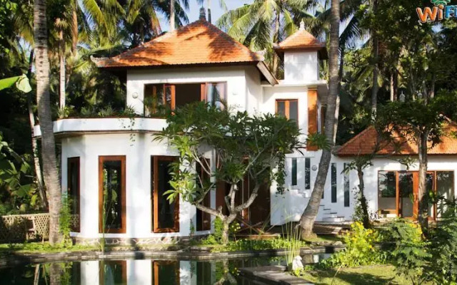 Villa Surya