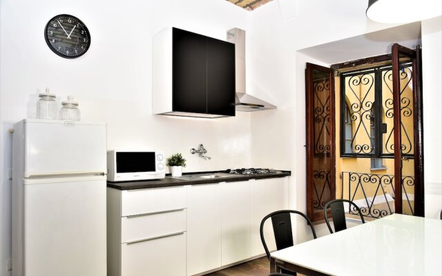 Coliseum Suite