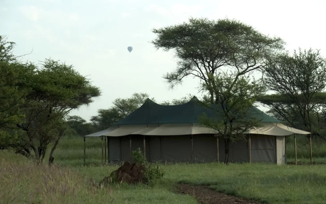 Serengeti Tortilis Camp