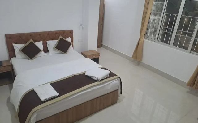 Hotel East Inn