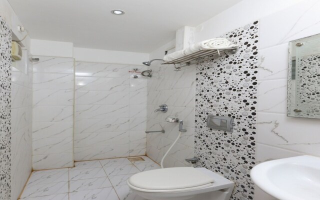 OYO 7366 GPR Inn