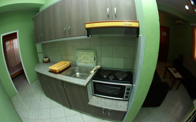 Hotel Vila Alvin & Apartments