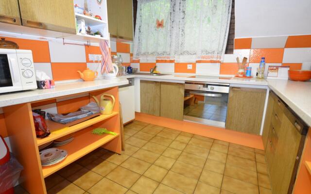 Villa in Bechyne With Private Pool and Sauna