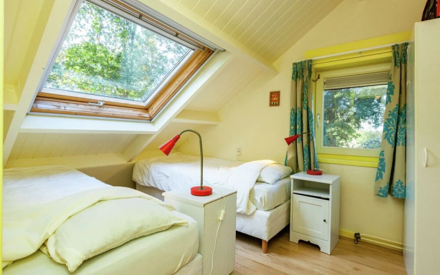 Charming Holiday Home in Koudekerke-dishoek With Terrace