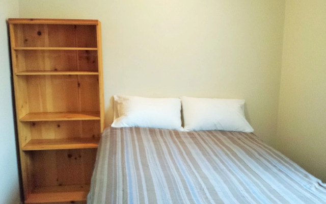 4 Bedroom Blue Mountain Rental with Hot Tub