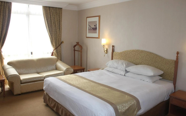Merdeka Palace Hotels & Suites