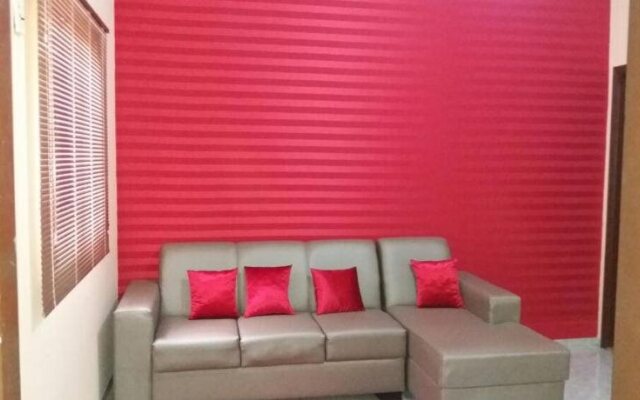 Hotel Marathi Park