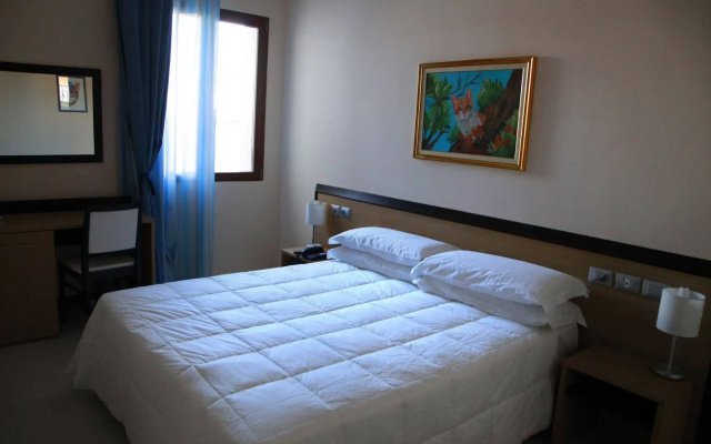 Club Azzurro Hotel & Resort