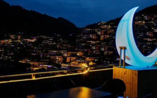 Xijiang Xinqi Hostel (No. 5 Wind Bridge Shop)