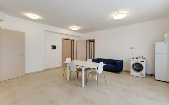Guesthouse 2012