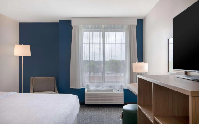Spark by Hilton Montgomery EastChase