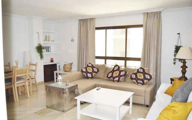 Piso Ronda de Los Tejares by JITKey