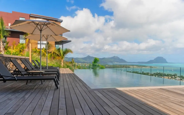 Legend Hill Resort & Spa