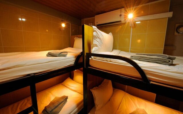 Space Boutique Hostel