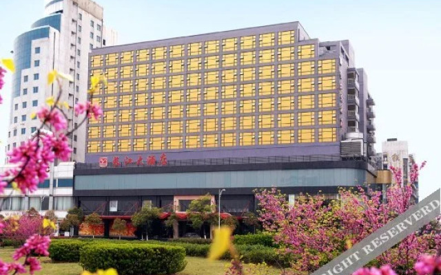 Zhuankou Yangtze Hotel