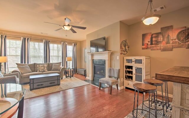 Pet-friendly Kennesaw Townhome w/ Deck!