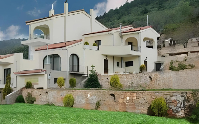 Flygonion Guesthouse