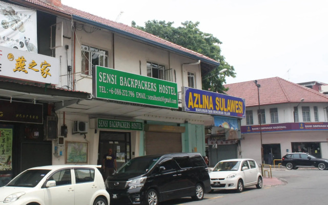 Sensi Backpackers Hostel