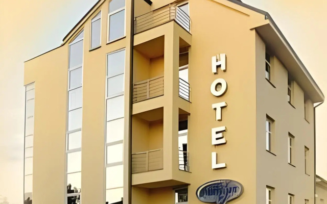 Hotel Meridijan16