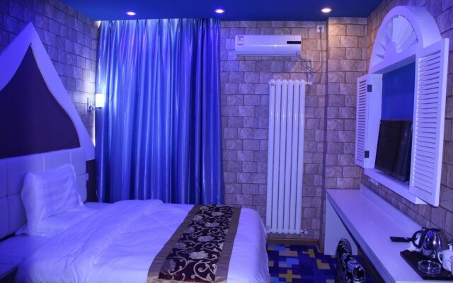 City 118 Theme Hotel