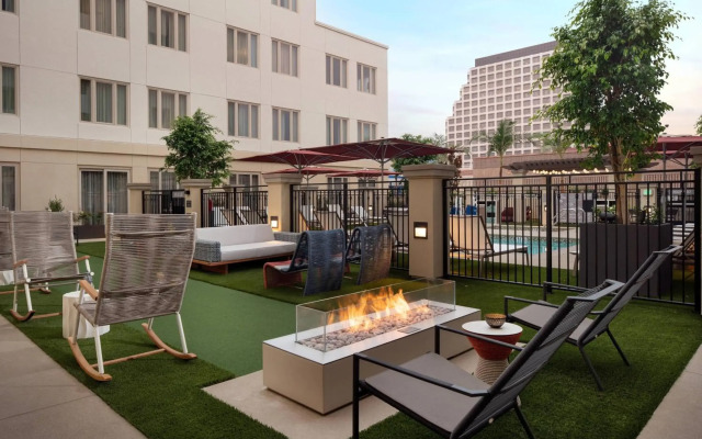 Residence Inn by Marriott Los Angeles Glendale