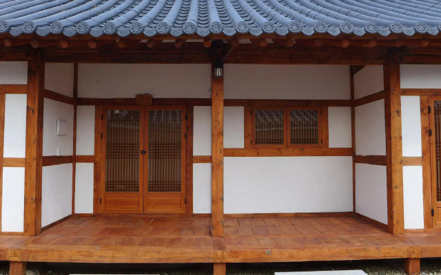 Sarangroo
