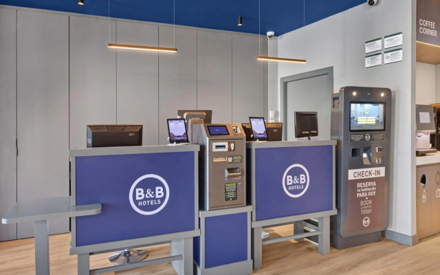 B&B Hotel Girona 2