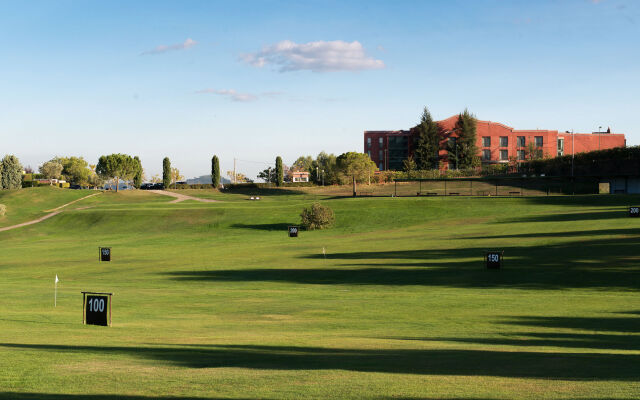 Отель Dolce by Wyndham Barcelona Resort