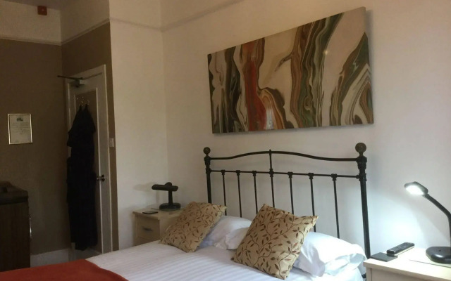 The Groveside Guest House
